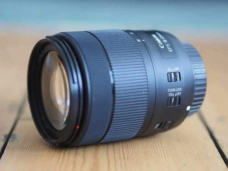 Canon EF 18-135mm f3.5-5.6 USM for rent in Trivandrum